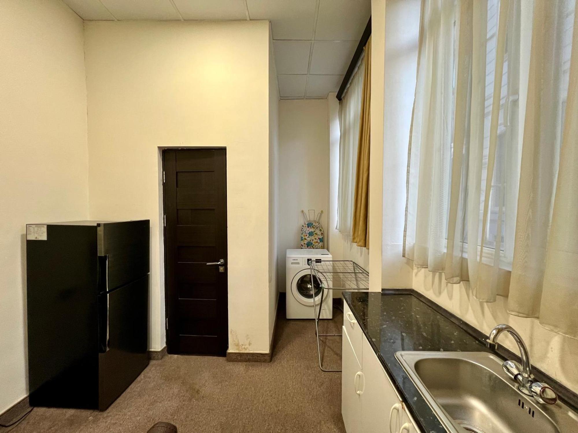 Yvn Tumanyan Apart-Hotel Yerevan Bagian luar foto