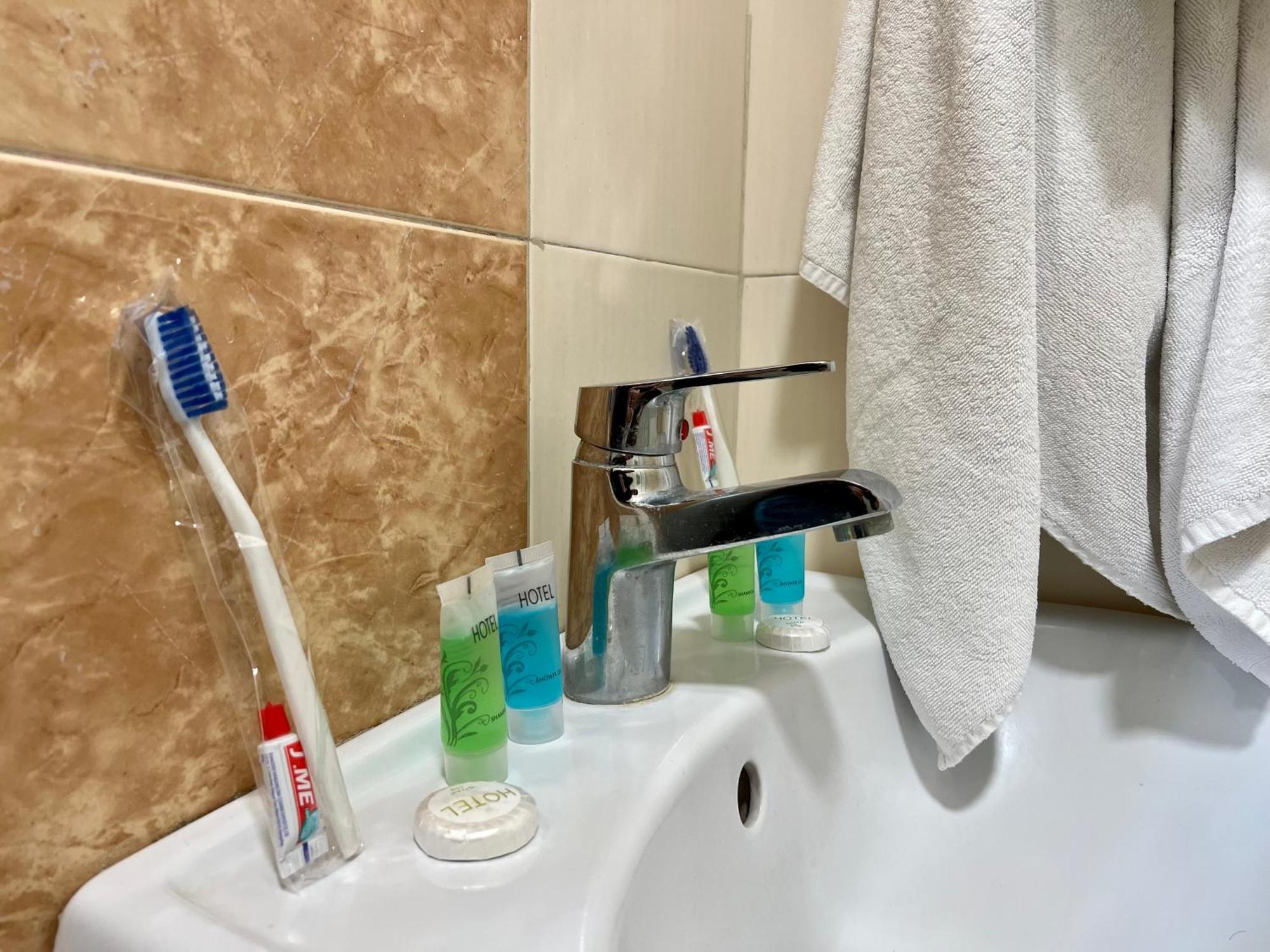 Yvn Tumanyan Apart-Hotel Yerevan Bagian luar foto